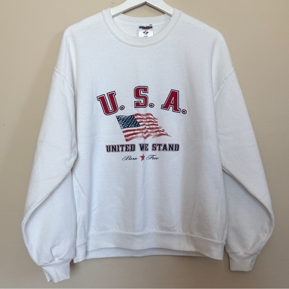 Jerzees Tops - Jerzees Oversized Women’s USA Crewneck White Graphic Sweatshirt Large Flag 90s
